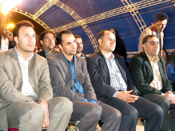 اولین جشنواره استانی زیست محیطی زمین پاک در پارک ائللرباغی شهر ارومیه برگزار شد